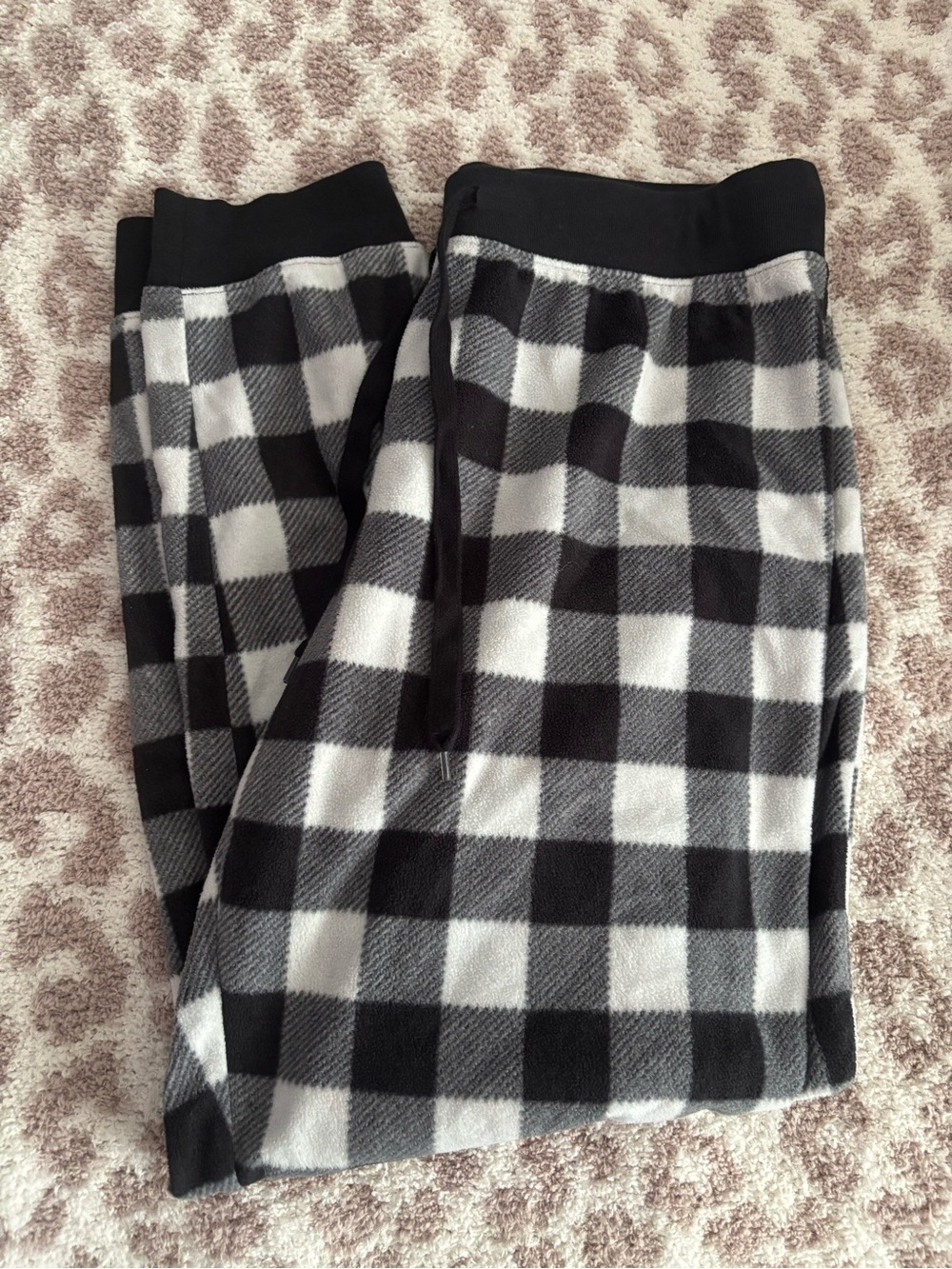 aeropostale black & white plaid pj pants